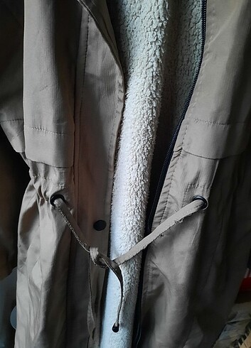 Bej rengi içi tüylü parka - Görsel 5