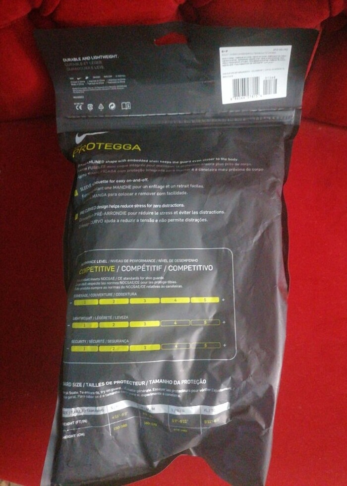 Nike protegga futbol tekmelik - Görsel 2