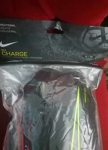 Nike charge futbol tekmelik - Görsel 3