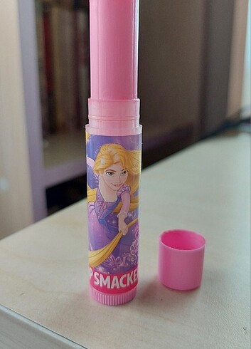Disney Prenses Rapunzel Lip Smacker Balm 