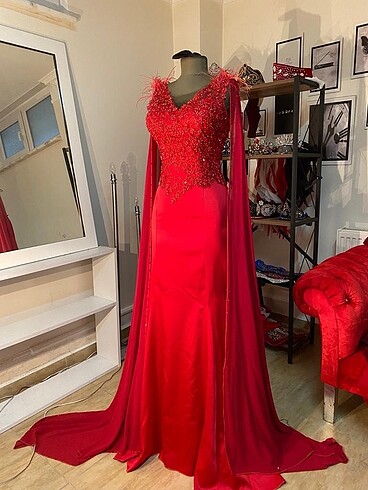 l Beden kırmızı Renk Kınalık abiye kaftan