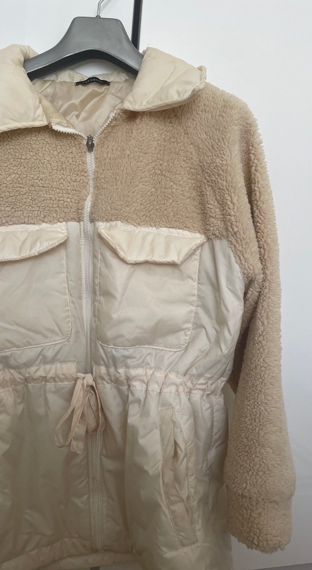 Kürklü Kısa Bej Kadın Ceket - Görsel 3