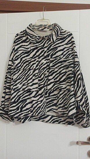 Zebra düğmeli ceket