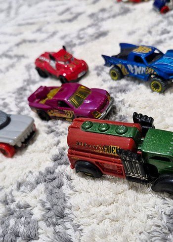 Hot Wheels Araba Seti - Görsel 2