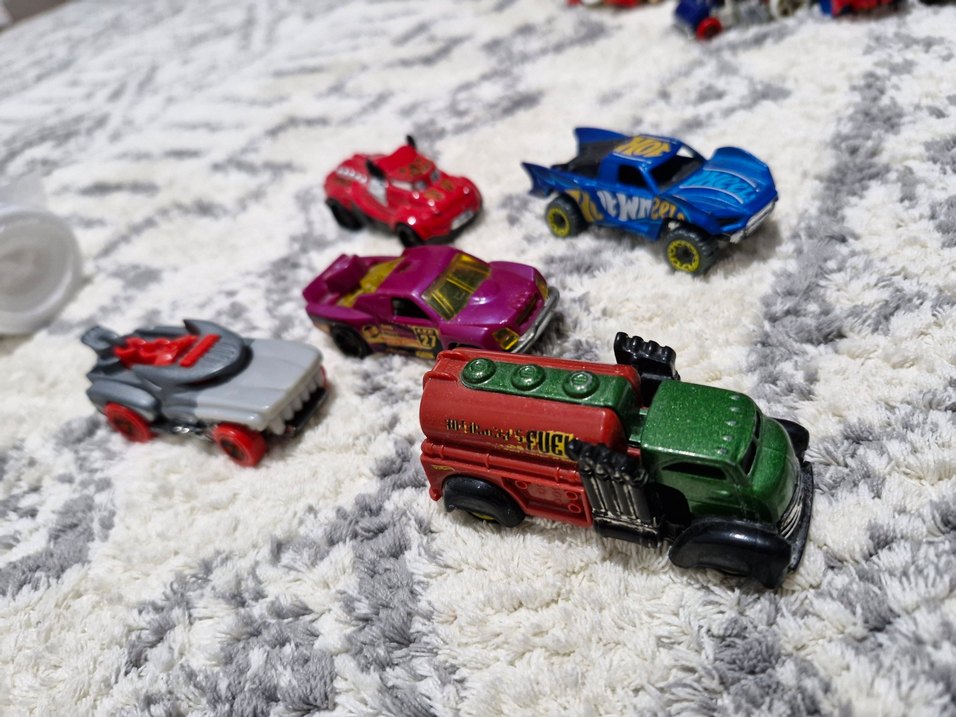 Hot Wheels Araba Seti - Görsel 2