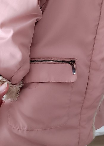 4 Yaş Beden pembe Renk Kız Çocuk Zara Pudra Pembesi Kürklü Mont