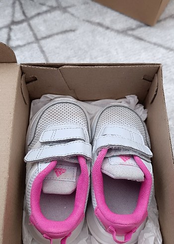 20 Beden pembe Renk Adidas kız çocuk spor ayakkabı