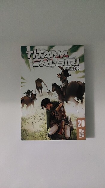 Titana Saldırı Aot 20. Cilt