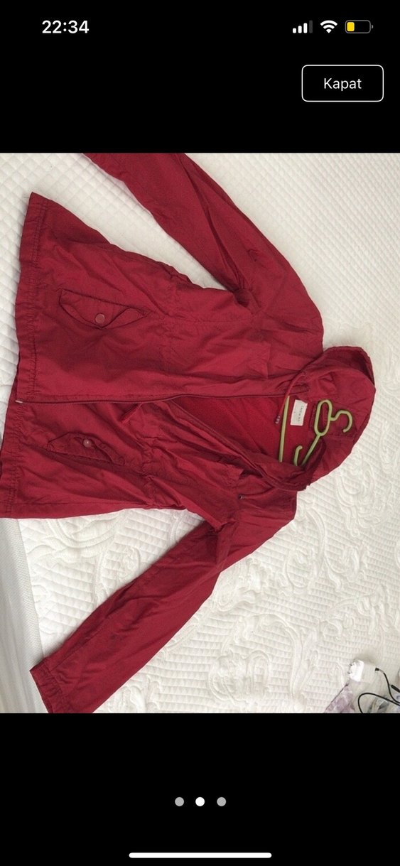 Bordo Kapüşonlu Kadın Yağmurluk - Görsel 2