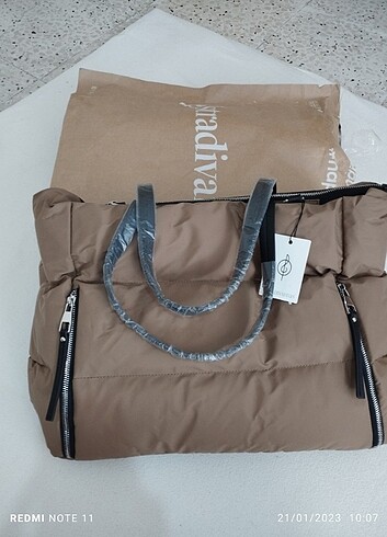 Stradivarius tote Canta