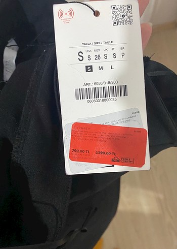 s Beden Zara etiketli Tek Omuzlu Siyah Uzun Elbise