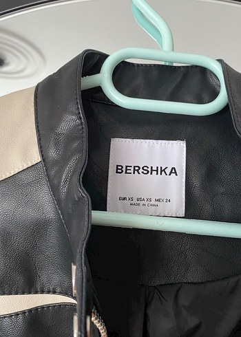 Kadın Siyah Deri Biker Ceket - Görsel 3