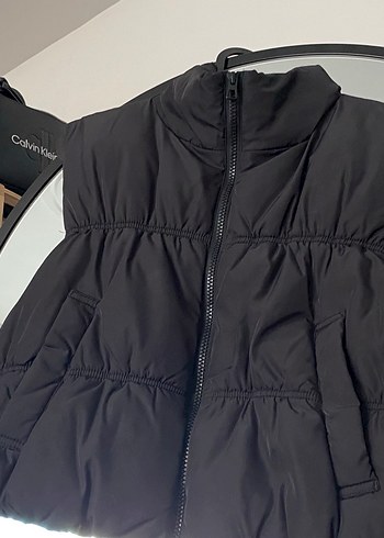 Siyah Fermuarlı Kadın Şişme Yelek - Görsel 2