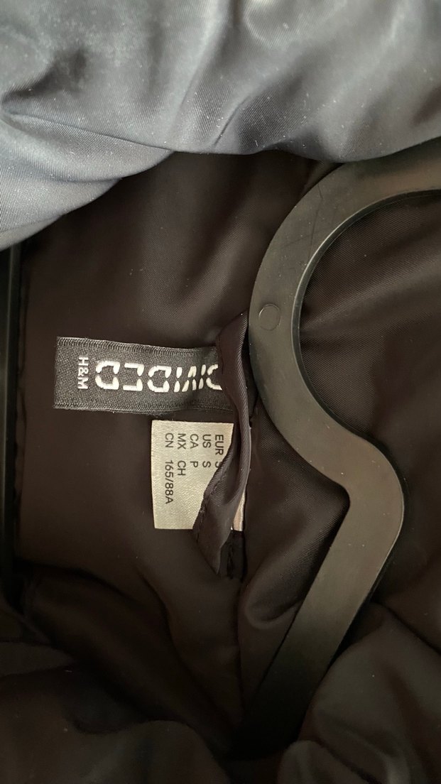 Siyah Fermuarlı Kadın Şişme Yelek - Görsel 3