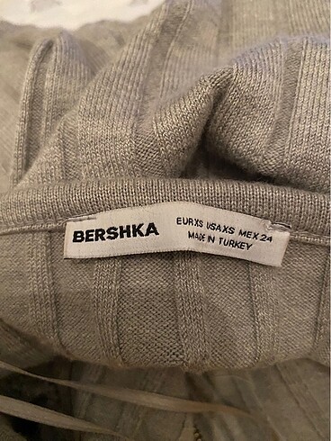 xs Beden bershka hırka