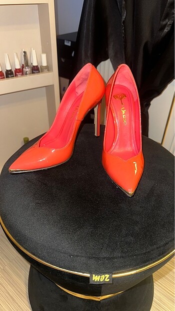 35 Beden Stiletto