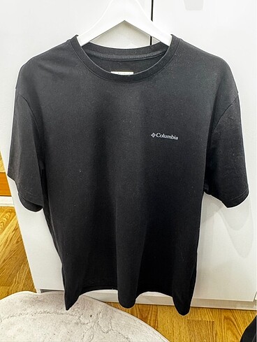 Columbia siyah tshirt xl