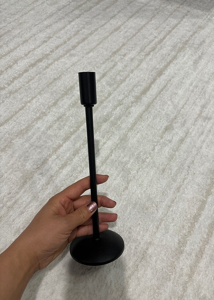 Siyah şamdan - Görsel 3