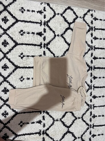 Diğer Pijama takimi 3 Adet