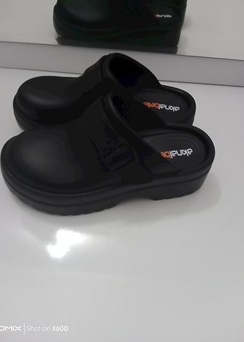 Birkenstock Siyah kadın Tokalı Kauçuk Terlik