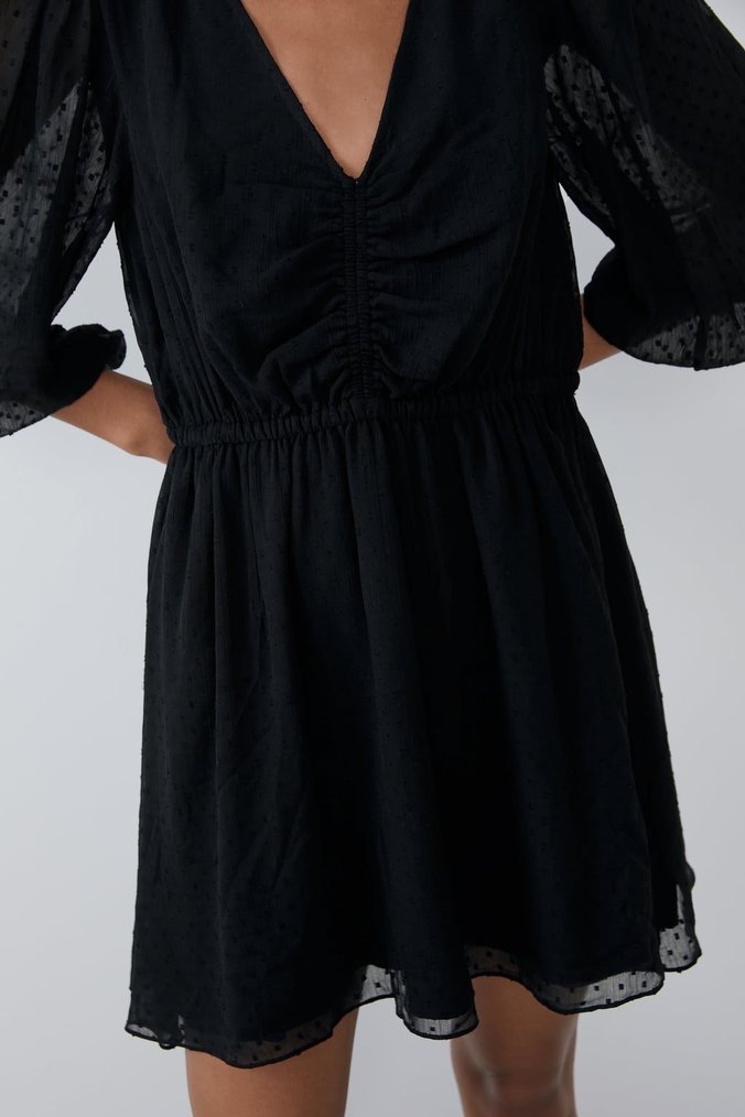 V Yaka Siyah Mini Puantiyeli Elbise - Görsel 2