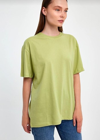 l Beden Yeşil Oversize Kadın Tişört