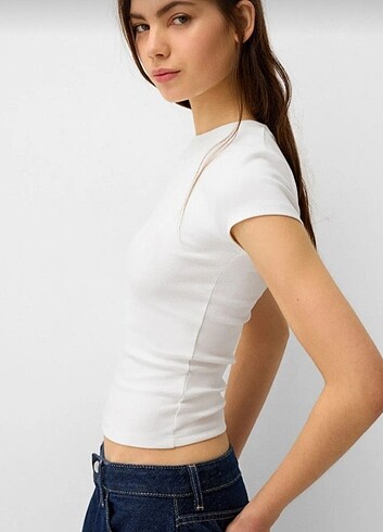 Bershka Kısa kollu bisiklet yaka t-shirt