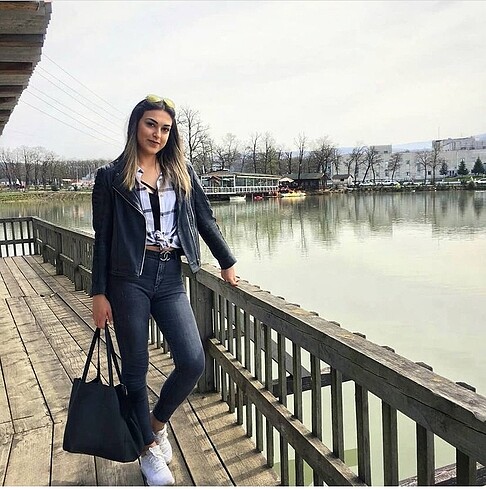 l Beden siyah Renk Hakiki deri ceket