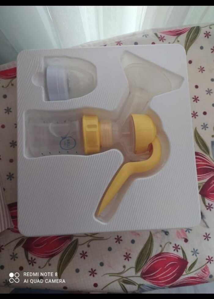 Süt sağma pompası+3 kutu gögüs pedi+bir kutu süt torbası - Görsel 3
