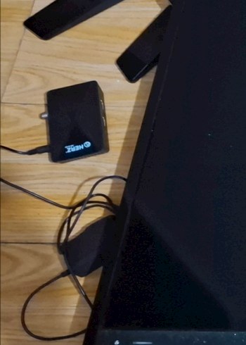 Siyah Ekranlı Monitör - Görsel 2