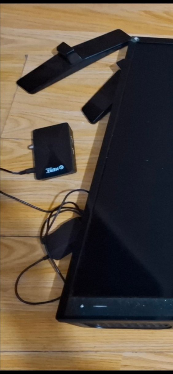 Siyah Ekranlı Monitör - Görsel 2