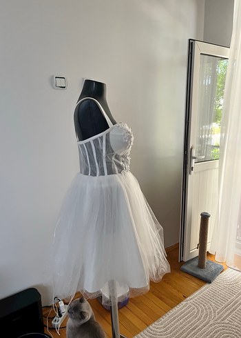 Trendyol & Milla Straplez Mini Beyaz Dantel Gelinlik