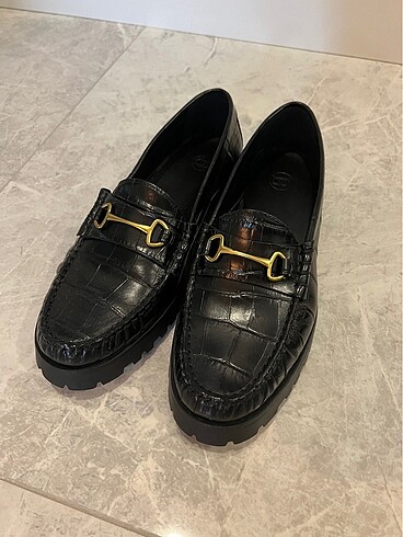 Massimo dutti loafer