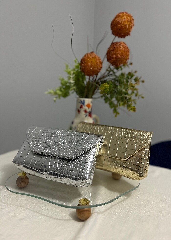 Çapraz Kadın Çantası - Görsel 3