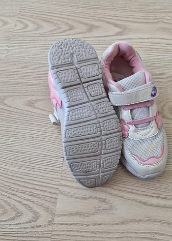 35 Beden Kız Çocuk Pembe Cırt Cırtlı Spor Ayakkabı