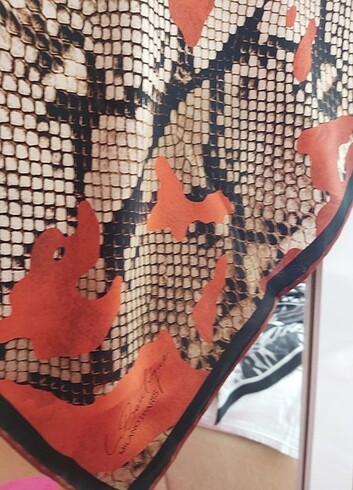  Beden Labutik eşarp