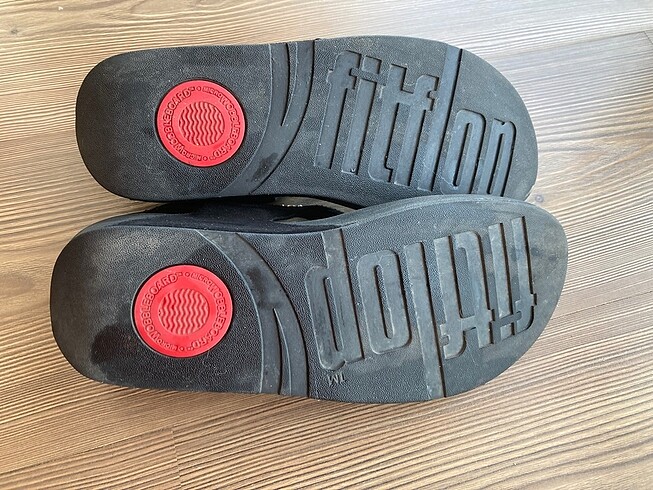 40 Beden siyah Renk FİTFLOP SANDALET