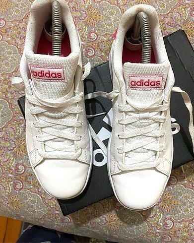Adidas ayakkabı