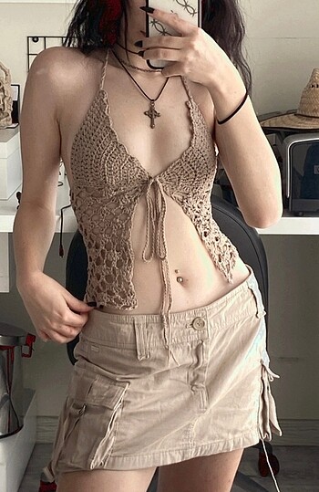 Urban Outfitters örgü crop