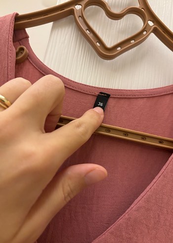 Pembe V Yaka Fırfırlı Midi Elbise - Görsel 6