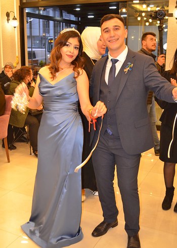 İndigo mavi straplez saten abiye - Görsel 4