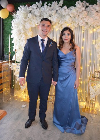 İndigo mavi straplez saten abiye - Görsel 5