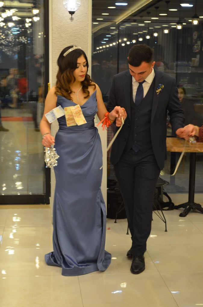 İndigo mavi straplez saten abiye - Görsel 3