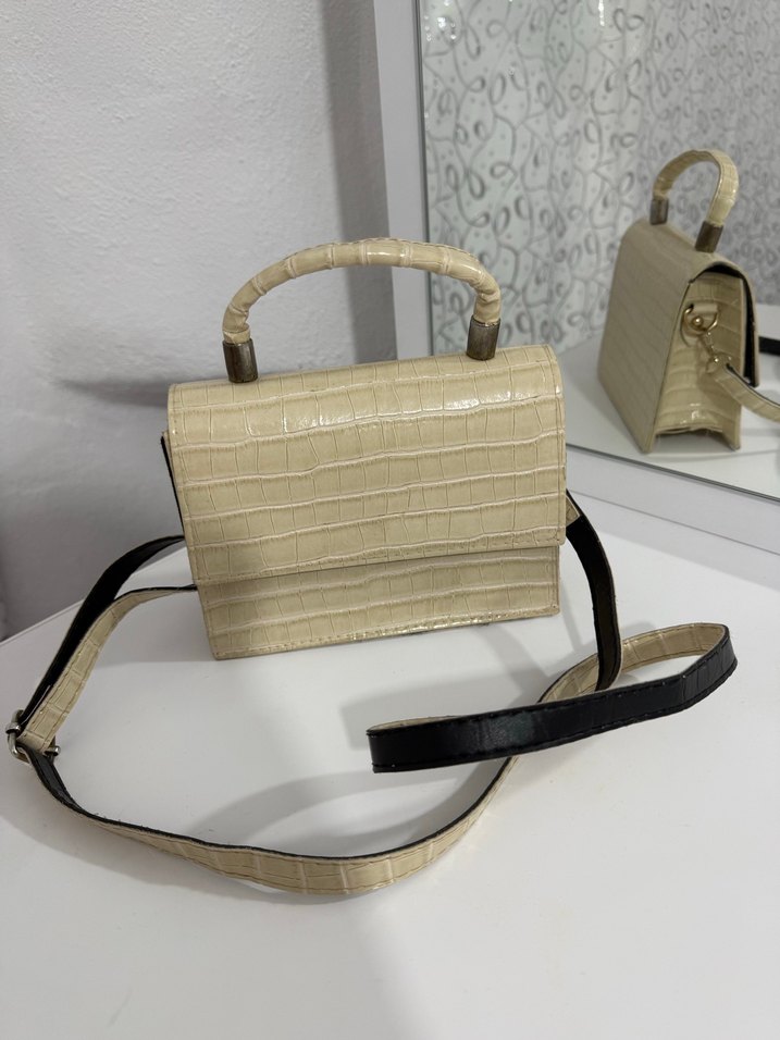 Bej Deri Yılan Desenli Kadın Çanta - Görsel 3