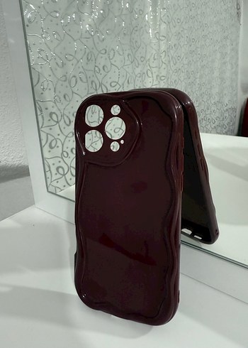 Parlak Bordo 16 Pro Max  Telefon Kılıfı - Görsel 3