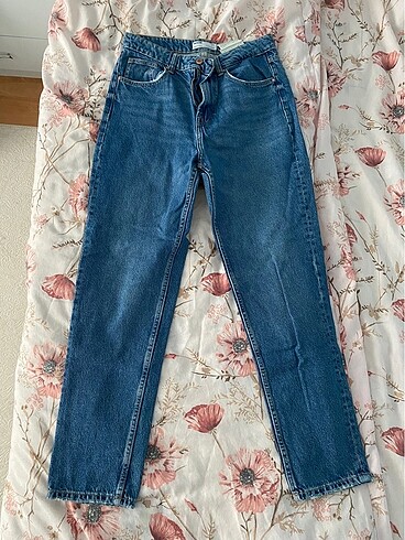 38 Beden Bershka kot