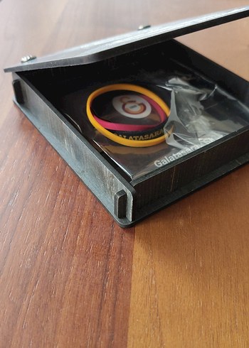 Sarı Kırmızı Siyah Elastik Spor Bileklikler - Görsel 2