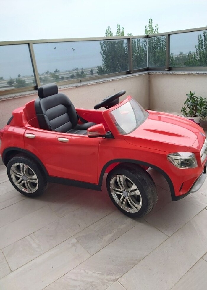 Mercedes Benz GLA  12 akülü araba  - Görsel 3