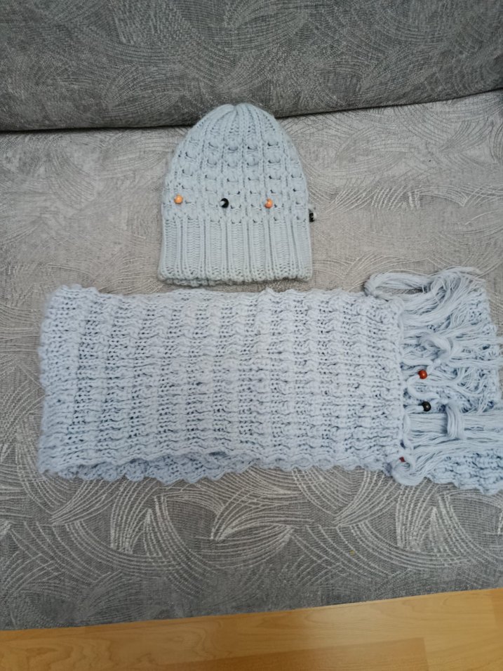 Gri Triko Bere ve Atkı Seti - Görsel 5