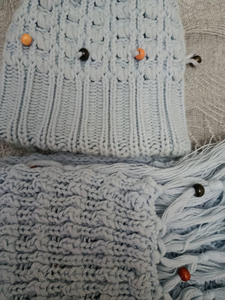 Gri Triko Bere ve Atkı Seti - Görsel 4